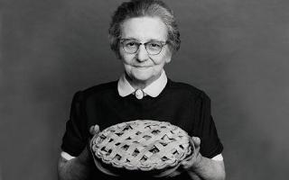 Are there Grandmas who can't cook? My Grandmother is a phenomenal cook, and when I think about it I have never met or even heard of one that is is a bad cook. So does anyone have a Grandma who sucks at cooking? Not just is average, but is actually bad. Could the stereotype be true...?