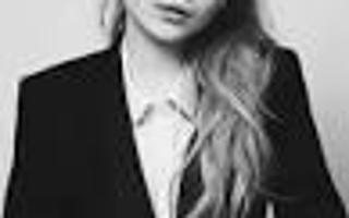 Do You Like Sabrina Carpenter? Do you like her voice? Or her acting? Do you think she's pretty?