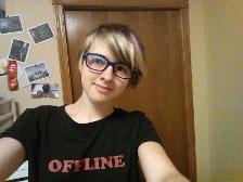 I surprisingly like how I look with glasses and short hair- btw yes one of the lenses is missing