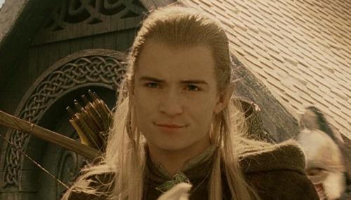 Sassy Legolas does not approve of your hairstyle. (XD)