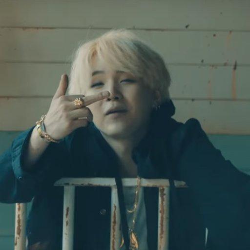 Aww Yoongi you're so cute