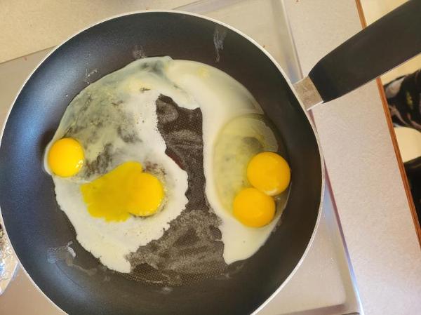 Double double yolks  ?