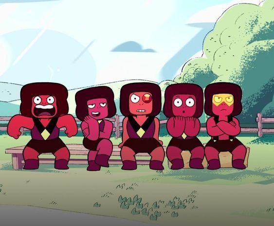 someone who doesnt watch steven universe explains this